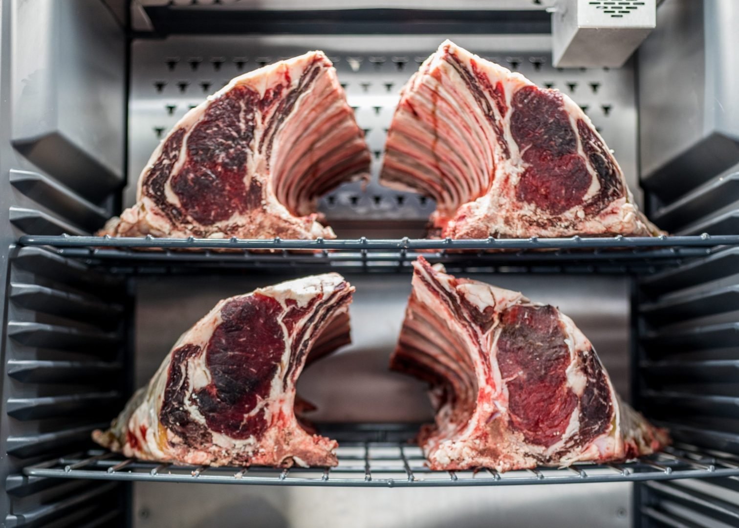 Dry age junetina